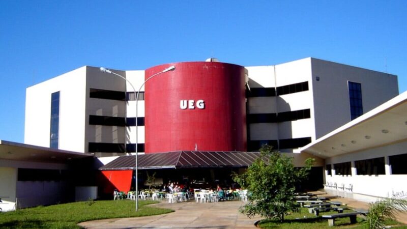 UEG abre vestibular com 3,7 mil vagas para 33 cursos