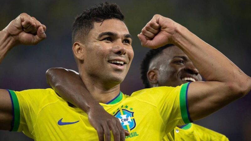 Com gol de Casemiro Brasil vence Suiça e se classifica  para  as oitavas de final