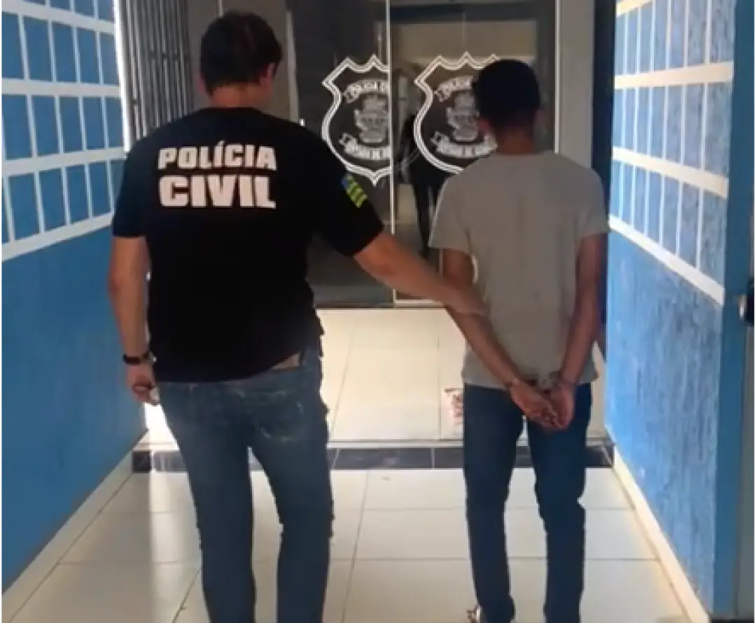 Polícia Civil de Barro Alto prende homem em flagrante por crime de estupro virtual